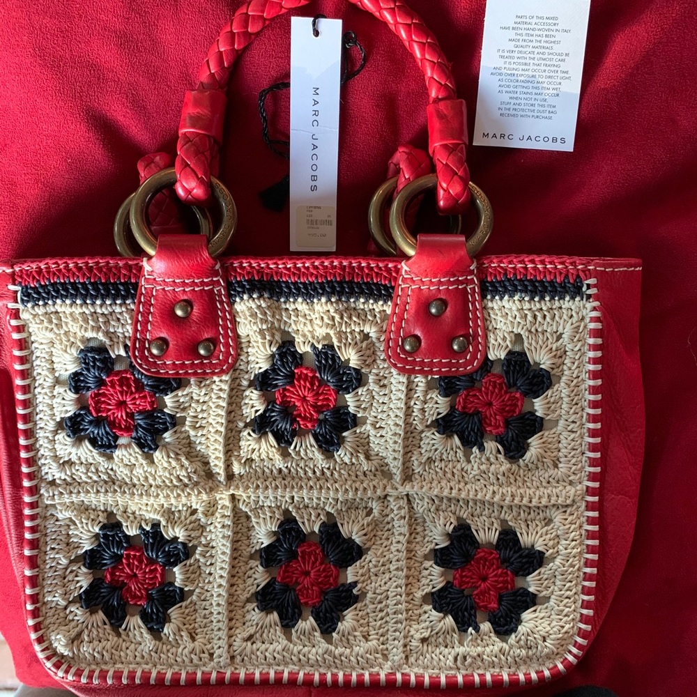 Cute Marc Jacobs sassy hippy bag